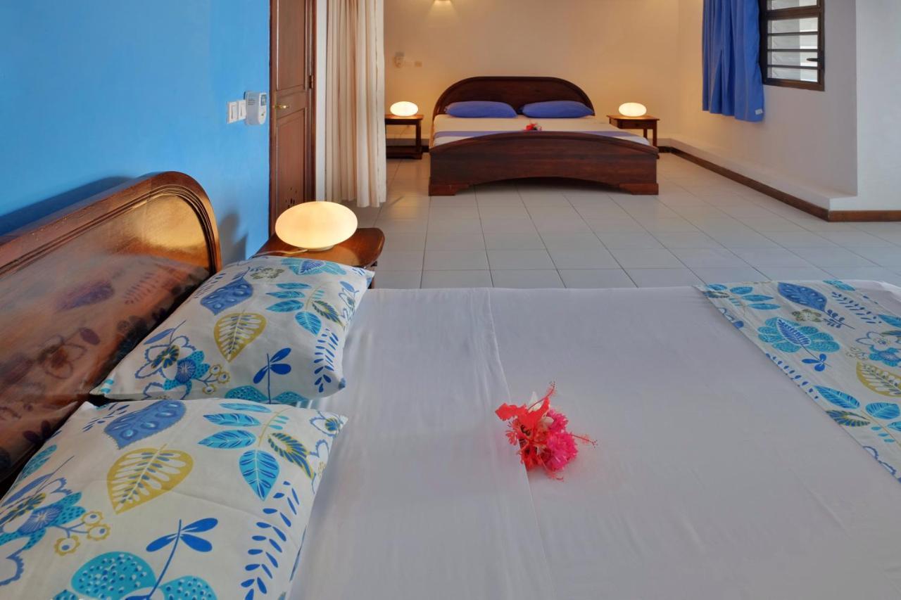 Hotel Villa Les Orchidees アンバトロアカ エクステリア 写真