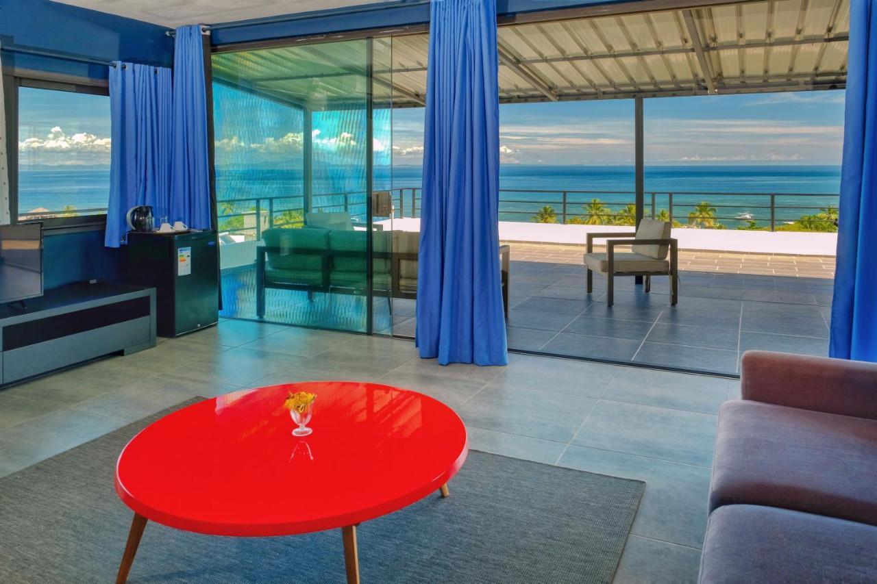 Hotel Villa Les Orchidees アンバトロアカ エクステリア 写真