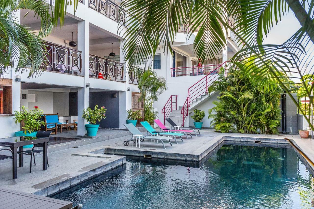 Hotel Villa Les Orchidees アンバトロアカ エクステリア 写真